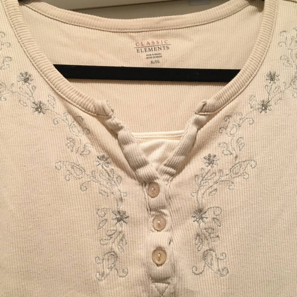 Snowflake shirt - Picture 2 of 5